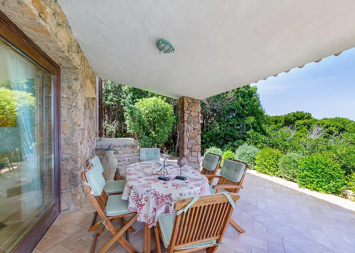 Matilde Villa Costa Paradiso