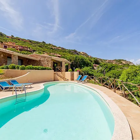 Matilde Villa Costa Paradiso